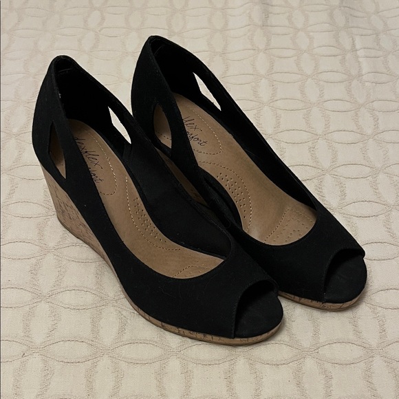 Dexflex Comfort Black Peep Toe Wedges - Picture 1 of 5